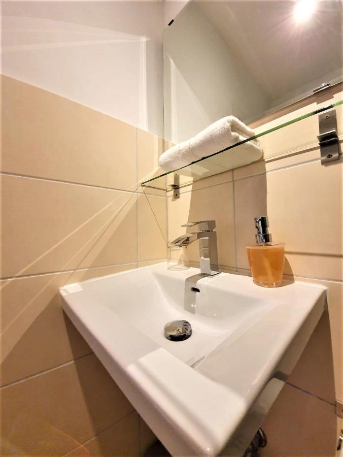 Studio Rome In Der Altstadt Apartment Freiburg im Breisgau Ngoại thất bức ảnh